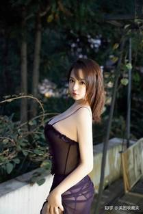 幽旅巫咒海报